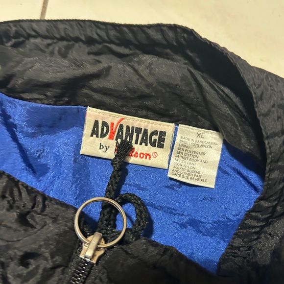 Vintage Wilson Windbreaker XL - Picture 3 of 7